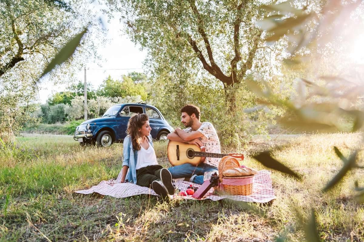 Experiencia romántica de lujo entre los olivo