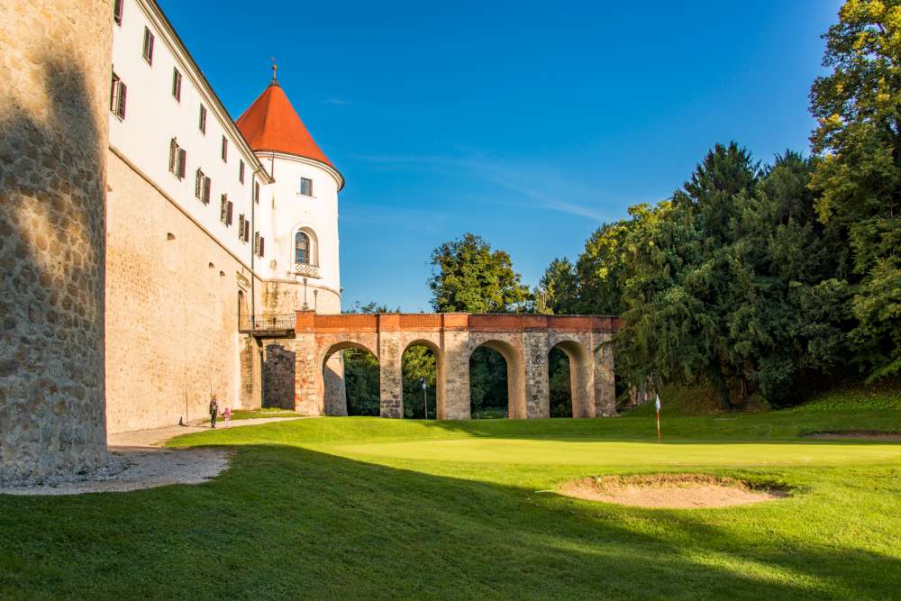 Golf en Europa - Golf en la sombra de los castillos