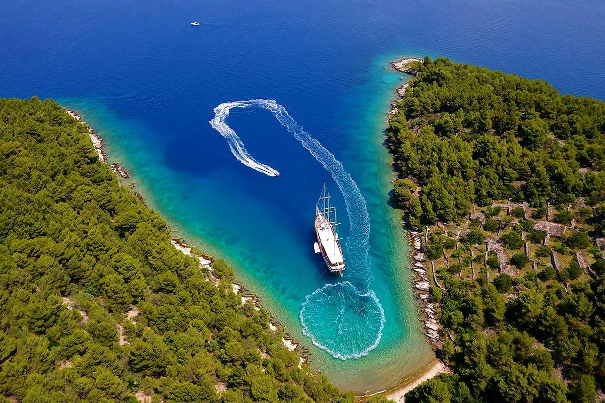 alquiler goletas en croacia