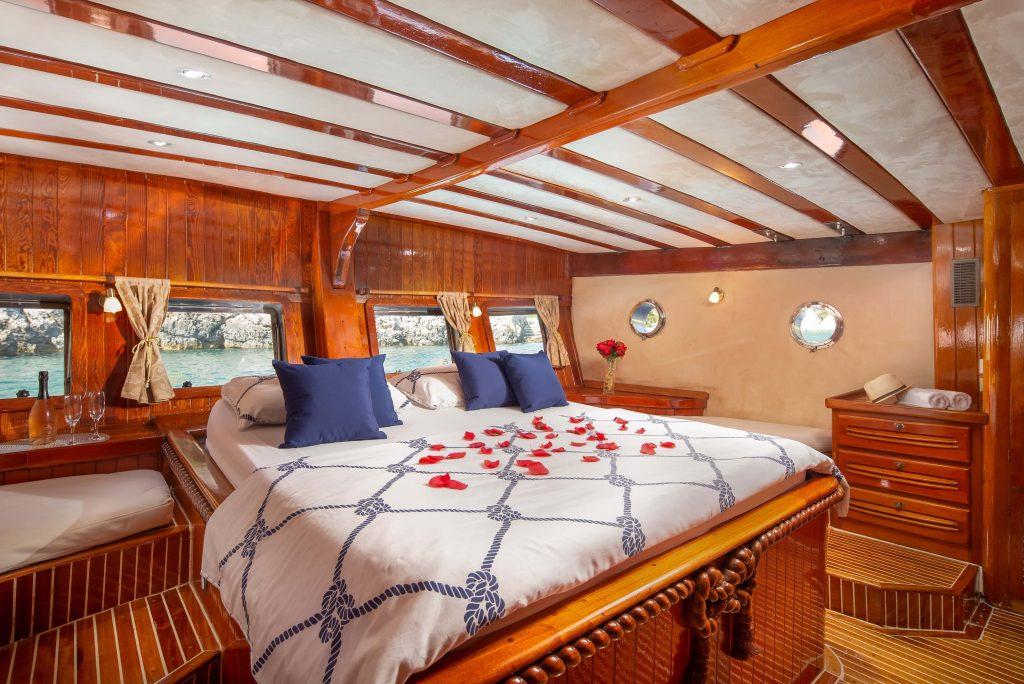 Eleganza - Master Cabin